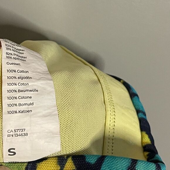 Yitty by Lizzo Mesh Me Smoothing High Waist Legging in Bright Ass Blue Buttafly - Picture 7 of 15